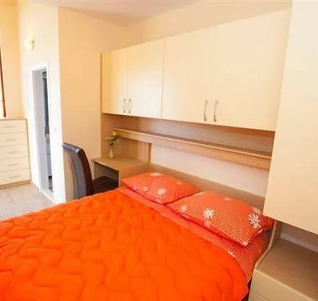 With A Parking Space - 11418 Makarska