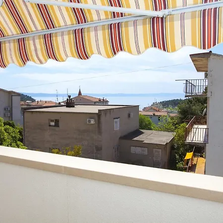 Apartament With A Parking Space - 11418 Makarska