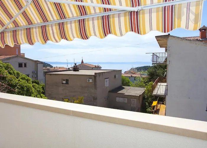 Apartament With A Parking Space - 11418 Makarska