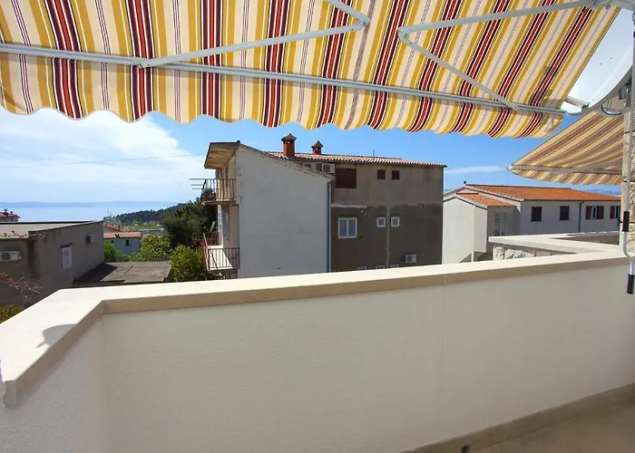 With A Parking Space - 11418