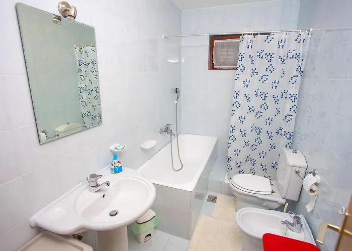 With A Parking Space - 11418 Makarska