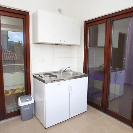 Apartment With A Parking Space - 11418